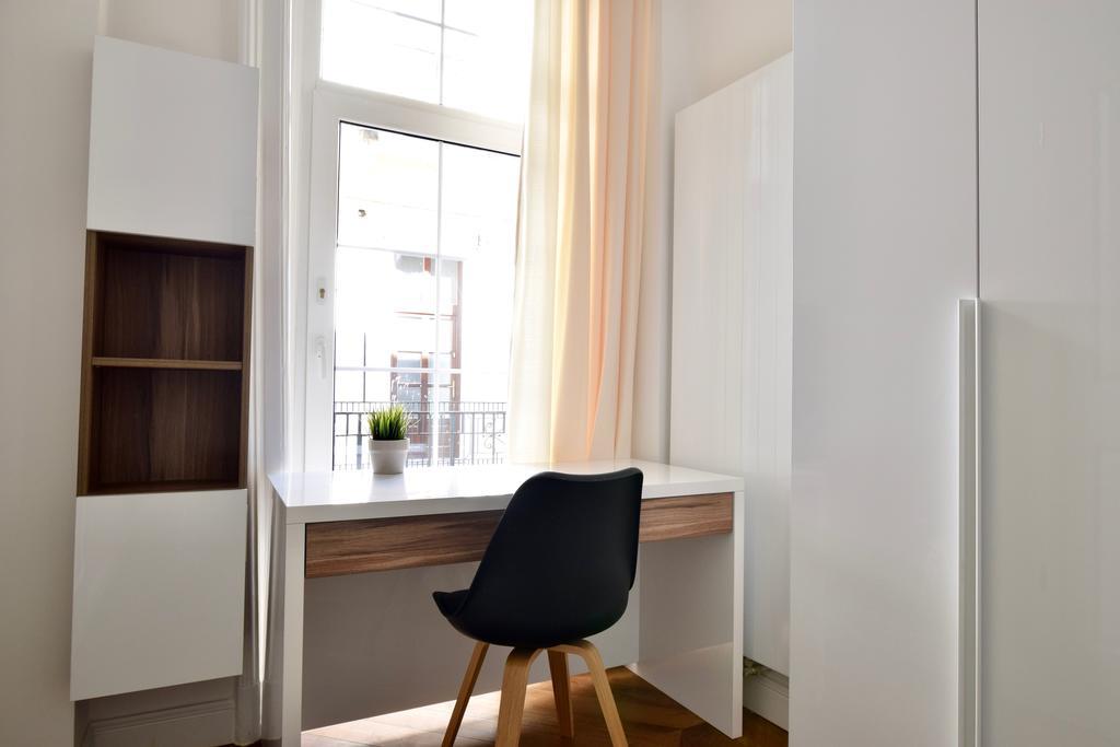 Luxury Apartment By Hi5 - Bazilika Suite Budapest Exteriör bild