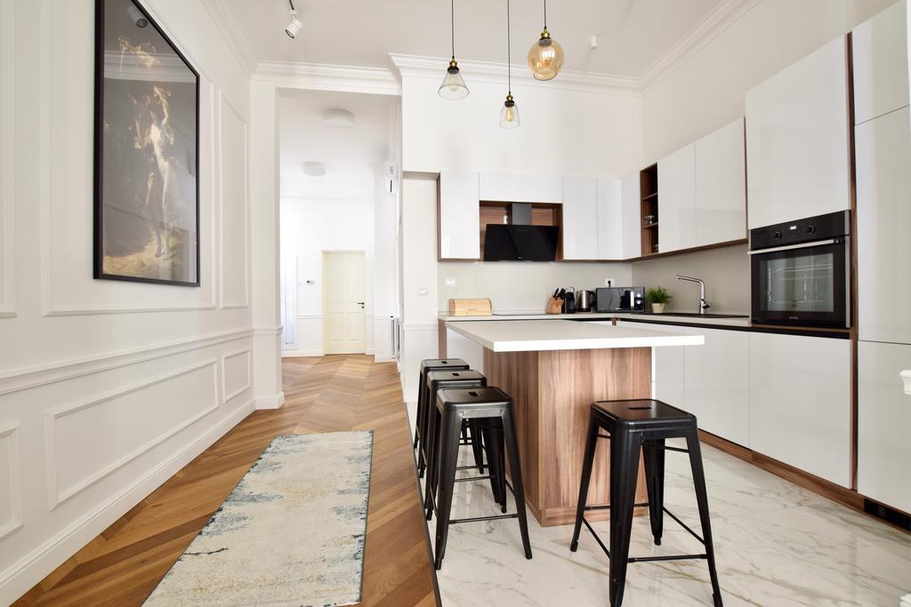 Luxury Apartment By Hi5 - Bazilika Suite Budapest Exteriör bild
